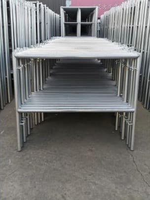 Mobile scaffolding 3